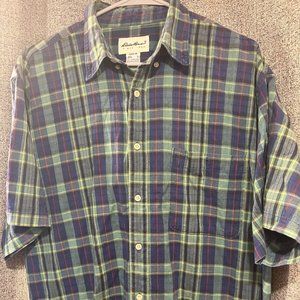 Eddie Bauer Men's Size Large Green/Blue Plaid Short-Sleeve 100% Cotton Shirt
